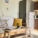 Apartamento 100 Meters From The Sea *
