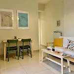 Apartment 100 Meters From The Sea *