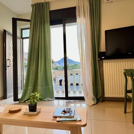 100 Meters From The Sea