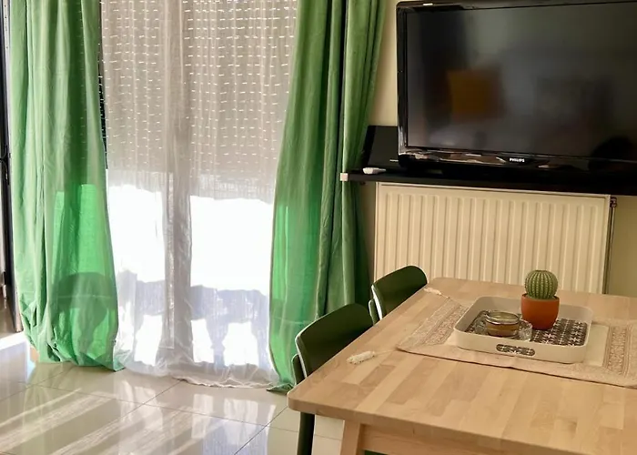 100 Meters From The Sea Apartment *