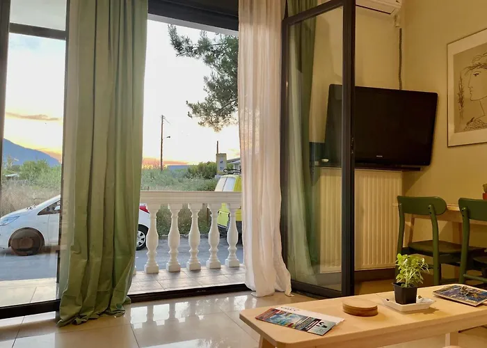 Apartment 100 Meters From The Sea Xylokastro