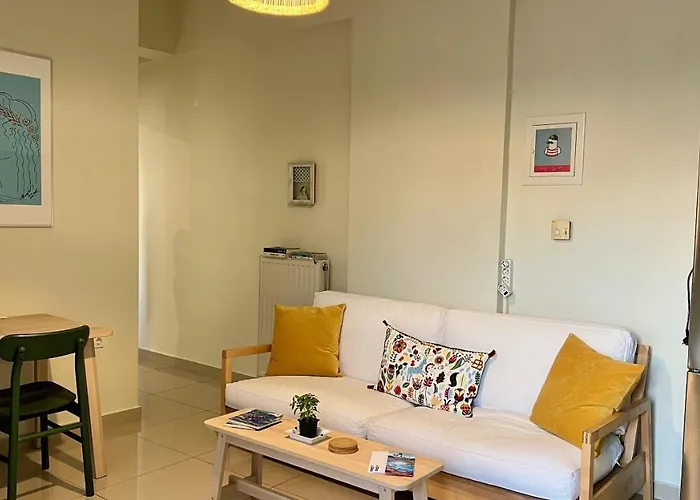 Apartment 100 Meters From The Sea *